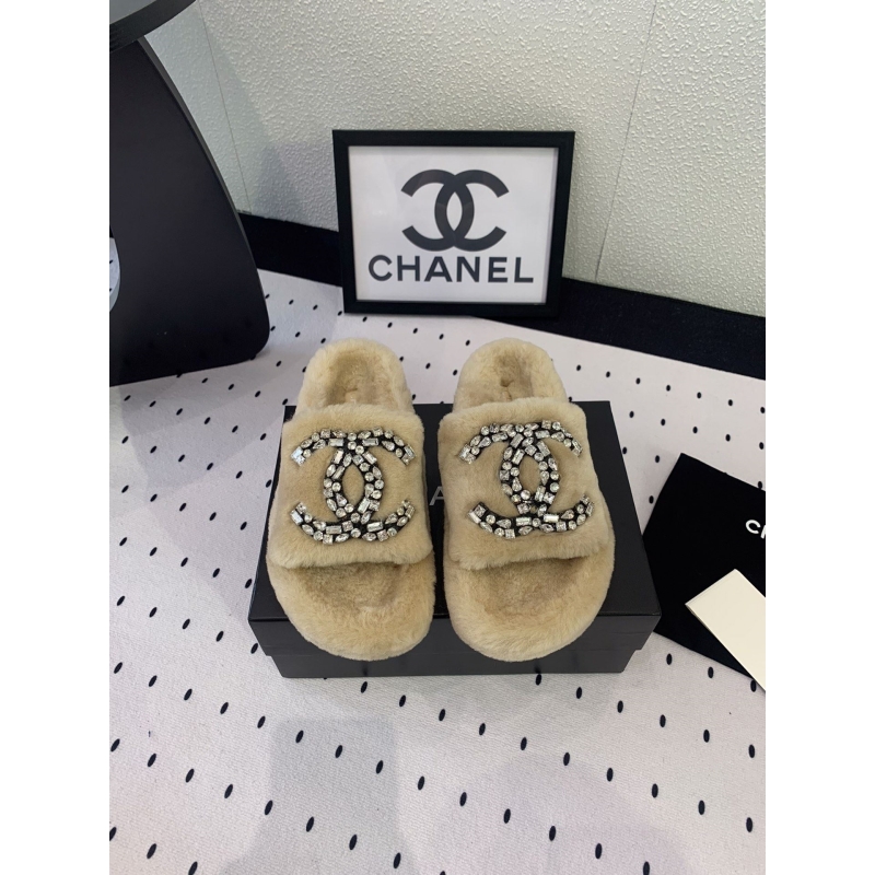 Ch*el slippers